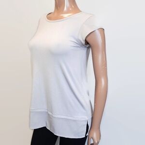 💠PREMISE Faux Layer Tunic Top Gray Short Sleeve Side Slit